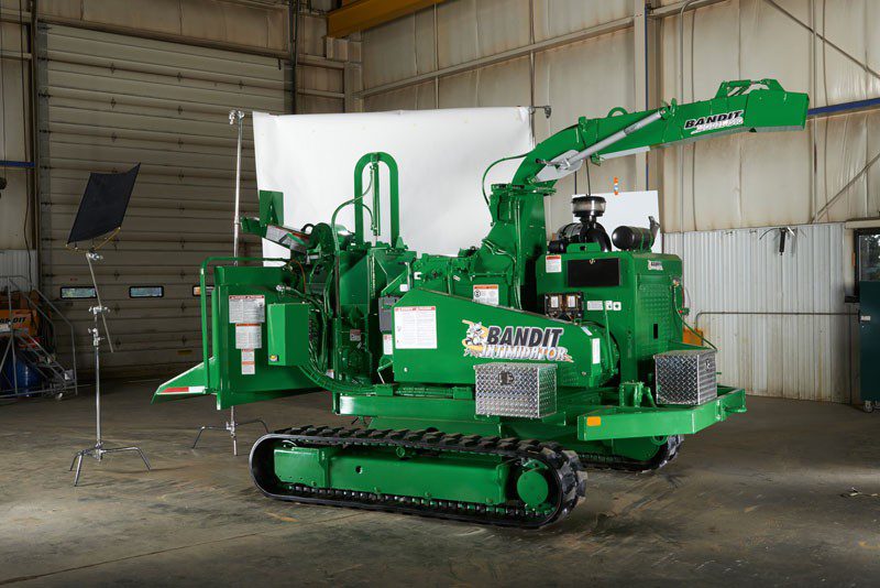 Browse Specs and more for the INTIMIDATOR™ 18XP Track Hand-Fed Chipper - Bobcat of Huntsville