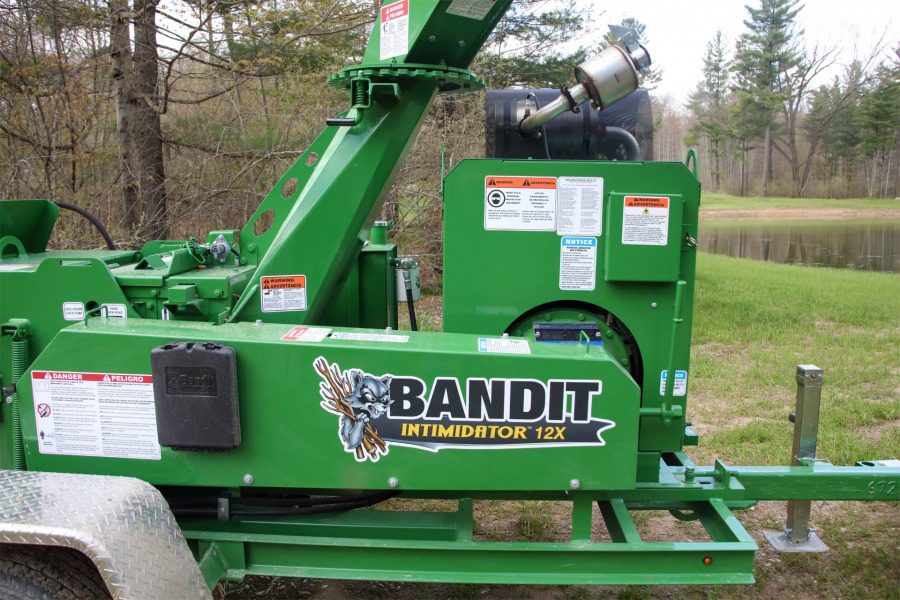 Browse Specs and more for the INTIMIDATOR™ 12X Towable Hand-Fed Chipper - Bobcat of Huntsville