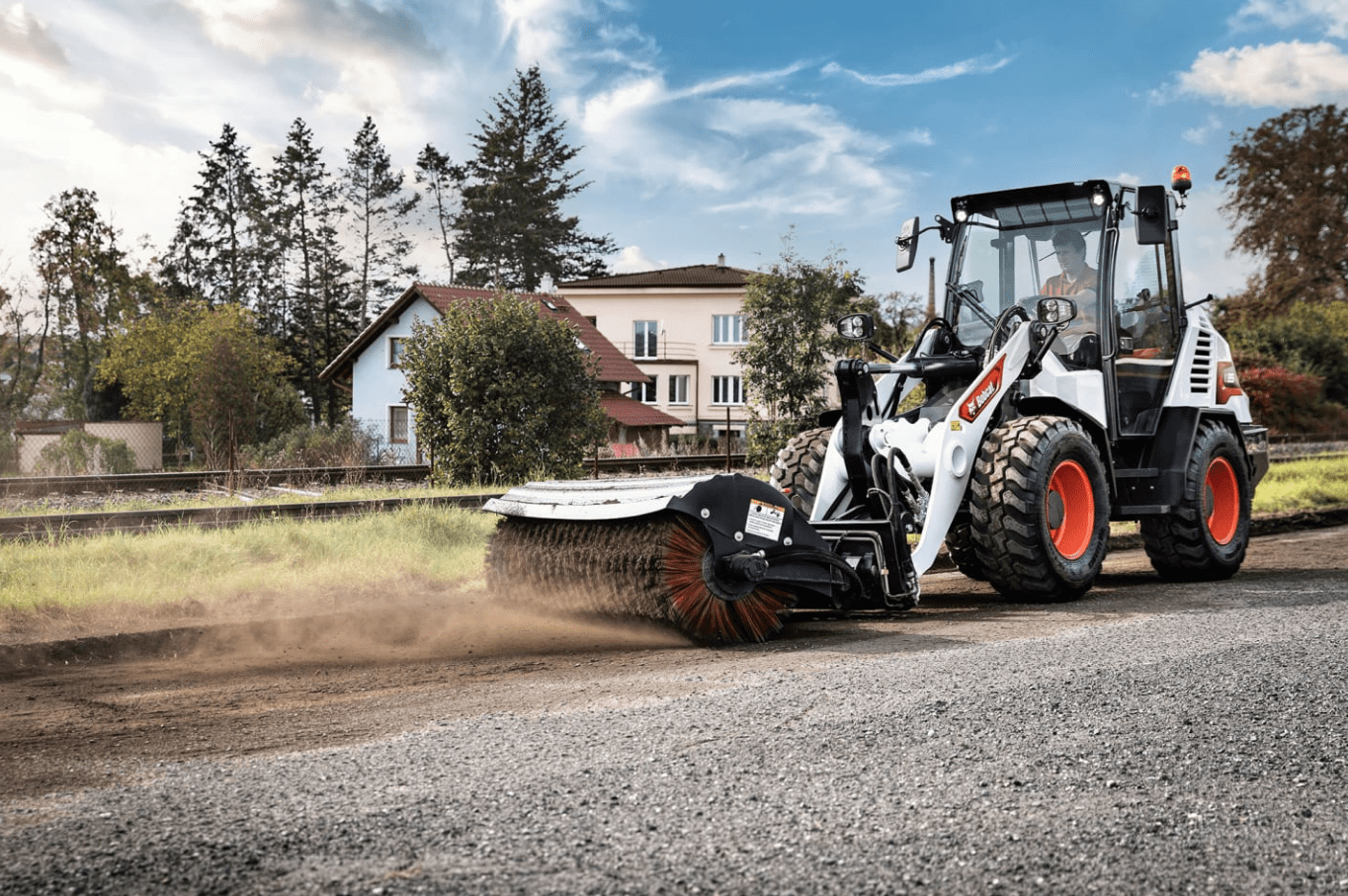 Browse Specs and more for the Bobcat L85 Compact Wheel Loader - Bobcat of Huntsville