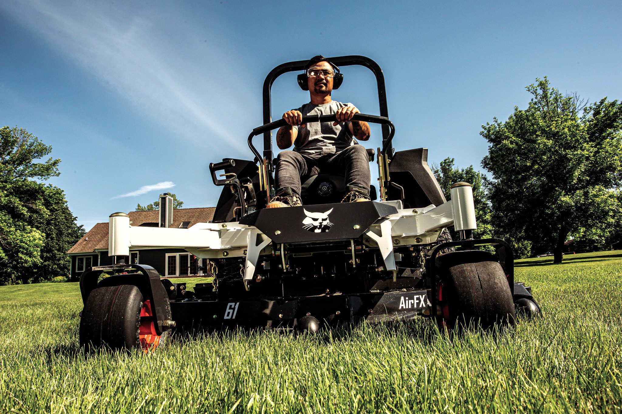 Browse Specs and more for the Bobcat ZT6100 Zero-Turn Mower 61″ - Bobcat of Huntsville