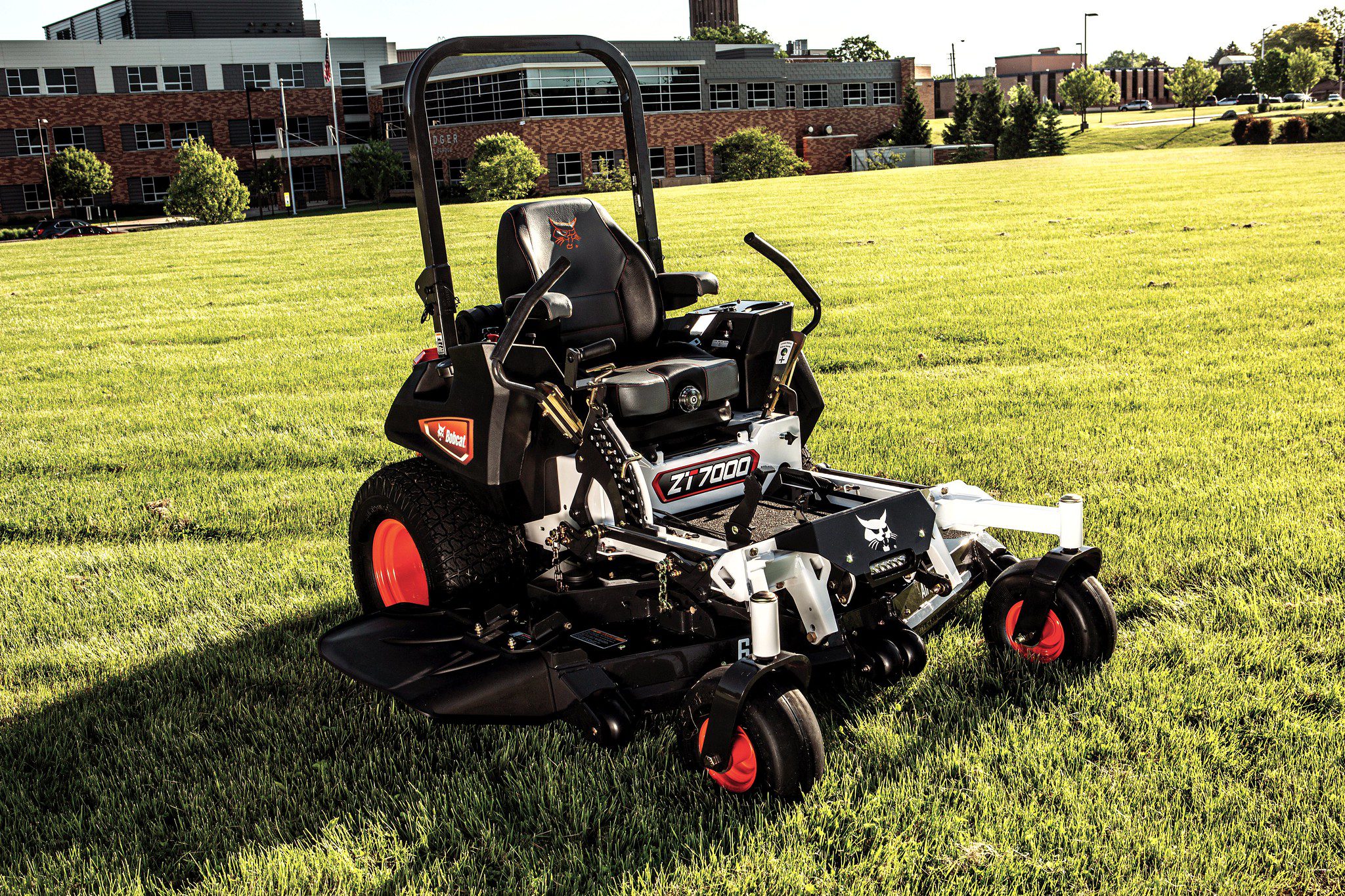 Browse Specs and more for the ZT7000 Zero-Turn Mower 61″ EFI – ZT7061SW - Bobcat of Huntsville